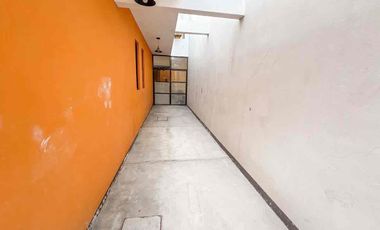 UNIVERSO 2000 CASA EN RENTA 4 RECÁMARAS $16,500 MXN