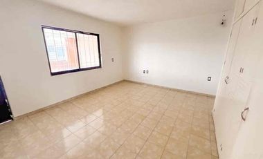 UNIVERSO 2000 CASA EN RENTA 4 RECÁMARAS $16,500 MXN