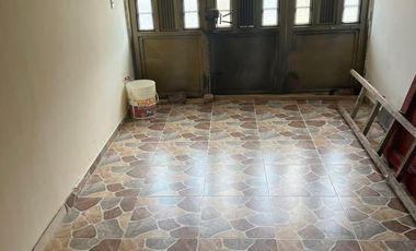 OPORTUNIDAD DE INVERSION CASA CON (2) APARTAMENTOS INDEPENDIENTES EXCELENTE UBICACION EN TUNJA