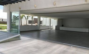 PENTHOUSE EN RENTA EN LOMAS DE ANGELOPOLIS PUEBLA