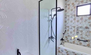 rumah baru American classic di BSD