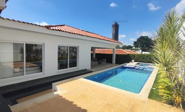 Exclusiva Casa de Lujo en Ciudad Jardín Cali