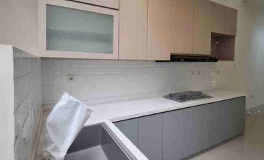 rumah bagus minimalis moderen di kencana loka BSD