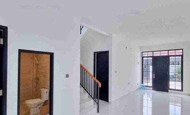 rumah bagus 2 lantai di kencana loka bsd