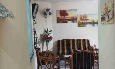 EN VENTA $ 68.000  HERMOSO DEPARTAMENTO 105 MTRS. A POCOS METROS DE LA PLAYA HERMOSA VISTA AL MAR.