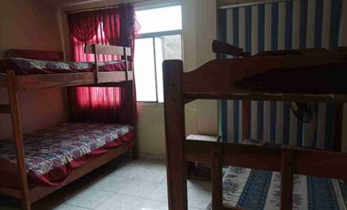 EN VENTA $ 68.000  HERMOSO DEPARTAMENTO 105 MTRS. A POCOS METROS DE LA PLAYA HERMOSA VISTA AL MAR.