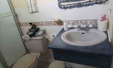 EN VENTA $ 68.000  HERMOSO DEPARTAMENTO 105 MTRS. A POCOS METROS DE LA PLAYA HERMOSA VISTA AL MAR.