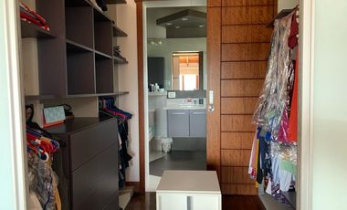 ELEGANTE CASA EN VENTA URBANIZACION JACARANDA