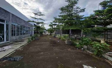 Di sewakan lahan dan Bangunan  sangat  cantik dan asri,  lokasi strategis  ,  Ex cafe,   di jatiasih  Bekasi selatan.