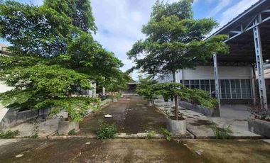 Di sewakan lahan dan Bangunan  sangat  cantik dan asri,  lokasi strategis  ,  Ex cafe,   di jatiasih  Bekasi selatan.