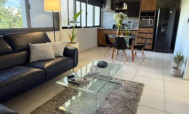 Departamento con excelente ubicación en exclusivo desarrollo SABINA , a 2 cuadras de Av. Temozón. Ideal para Airbnb o Renta tradicional.