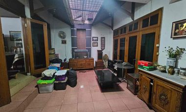 Dijual cepat
Rumah hook 2 lantai di Bulevar hijau Harapan indah Bekasi