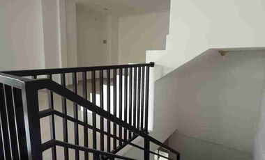 Disewakan Ruko siap pakai di Jagakarsa Depok Jakarta Selatan