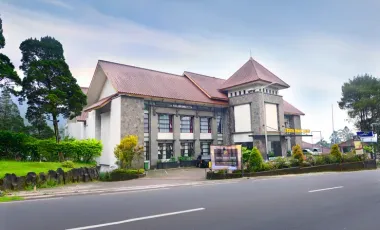 Hotel for sale in Puncak Pass Bogor. Profit potential if managed well is very large.