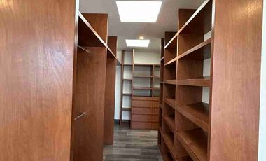 RESIDENCIA EN CHOLULA, A 5 MINUTOS DE PLAZA SAN DIEGO Y PERIFÉRICO.