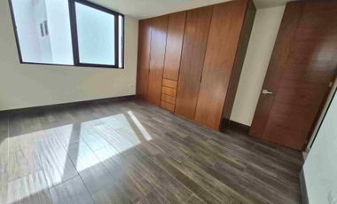 RESIDENCIA EN CHOLULA, A 5 MINUTOS DE PLAZA SAN DIEGO Y PERIFÉRICO.