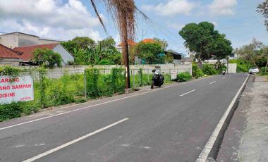 Dijual Tanah belakang bali kiddy school, Kerobokan - Kuta Utara