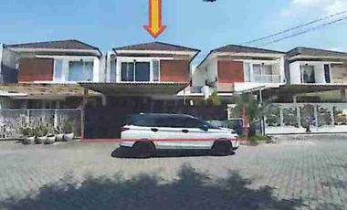 Dijual murah via lelang rumah di Taman Wisata regency Gresik