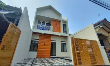 JUAL RUMAH DUA LANTAI BARU JADI MURAH BISA KPR DI GRAHA HARAPAN BEKASI