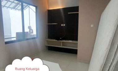 CASA JARDIN Rumah Disewakan