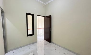 RUMAH MURAH SIAP HUNI BEBAS BANJIR DESAIN SCANDINAVIAN DI BEKASI TIMUR