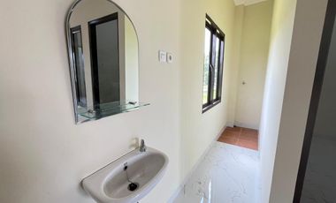 RUMAH MURAH SIAP HUNI BEBAS BANJIR DESAIN SCANDINAVIAN DI BEKASI TIMUR