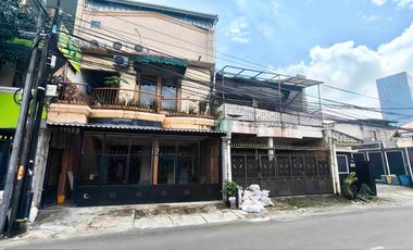 DI JUAL MURAH RUMAH TUA TENET BARAT DALAM JAKARTA SELATAN
