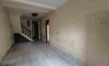 DI JUAL MURAH RUMAH TUA TENET BARAT DALAM JAKARTA SELATAN