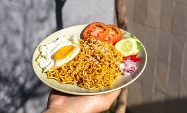 House for sale at Bandung Kota Baru Parahyangan 3 Bedroom 2 floor with garden fully furnished