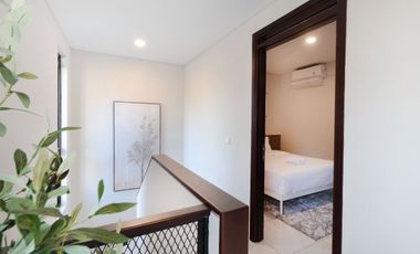 House for sale at Bandung Kota Baru Parahyangan 3 Bedroom 2 floor with garden fully furnished