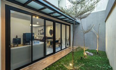 House for sale at Bandung Kota Baru Parahyangan 3 Bedroom 2 floor with garden fully furnished