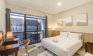 House for sale at Bandung Kota Baru Parahyangan 3 Bedroom 2 floor with garden fully furnished