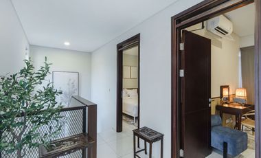 House for sale at Bandung Kota Baru Parahyangan 3 Bedroom 2 floor with garden fully furnished