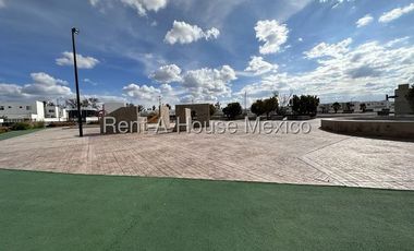 Sendas Residencial, La Piedad - Casa con 2 recámaras y amenidades. VENTA