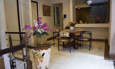 3 Storeys House Pondok Indah 12 Bedrooms Modern Minimalist Style