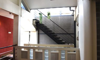 3 Storeys House Pondok Indah 12 Bedrooms Modern Minimalist Style