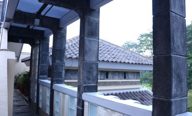 3 Storeys House Pondok Indah 12 Bedrooms Modern Minimalist Style