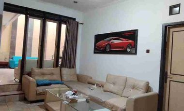 Dijual Rumah Lokasi Strategis Komplek Duta Regency Cimahi Utara