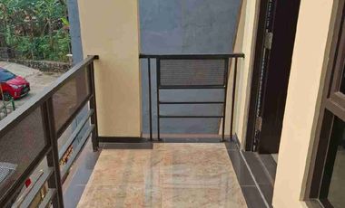 Dijual Cepat Rumah 2 Lantai Siap Huni di Narogong Kota Bekasi RNY