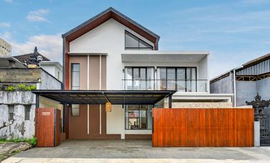 Dijual villa eksklusif di Jalan Muding Indah Kerobokan
