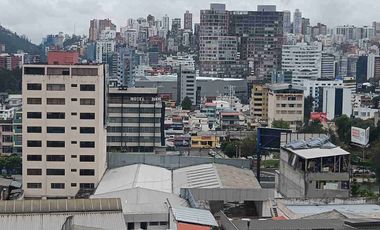 Venta Lindo Departamento 2 Dormitorios con vista sector estratégico Mall el Jardín