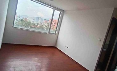 Venta Lindo Departamento 2 Dormitorios con vista sector estratégico Mall el Jardín
