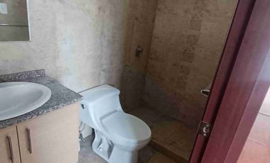 Venta Lindo Departamento 2 Dormitorios con vista sector estratégico Mall el Jardín