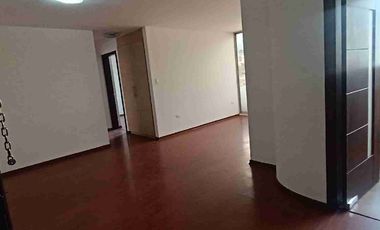 Venta Lindo Departamento 2 Dormitorios con vista sector estratégico Mall el Jardín
