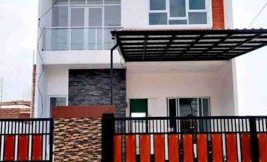 Dijual Townhouse 2lt Aldiva Mustikajaya Bekasi Kota