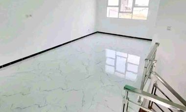 Dijual Townhouse 2lt Aldiva Mustikajaya Bekasi Kota