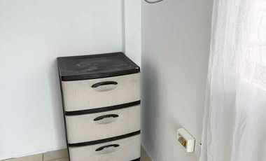 Atarazana alquilo habitación independiente calle privada