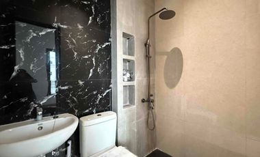 Rumah Mewah 3 Lantai + Rooftop dalam Cluster Besar Jagakarsa Jakarta Selatan