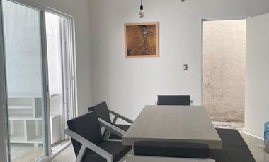 EN VENTA CASA DE DOS RECAMARAS CON ALBERCA EN AREA COMUN EN RESIDENCIAL MALLORCA.