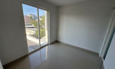 Affordable House Rental in Grand Harvest Surabaya West Near Citraland Per Year Yearly Cheap Under 40jt